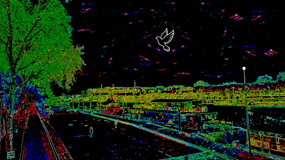 Ciel de cyclamen au-dessus de Paris